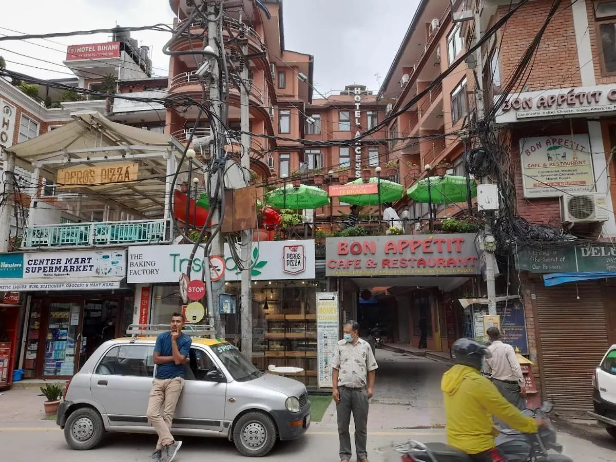 Imperial House Thamel - 2 Km From Swayambhunath Temple كاتماندو بيت ضيافة